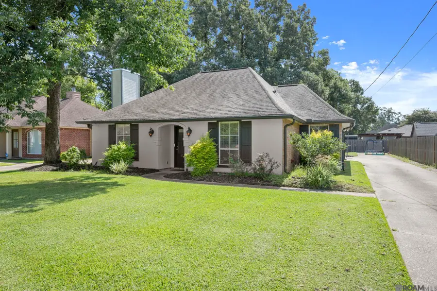 17190 N Lake Dr, Prairieville, LA 70769 - #2