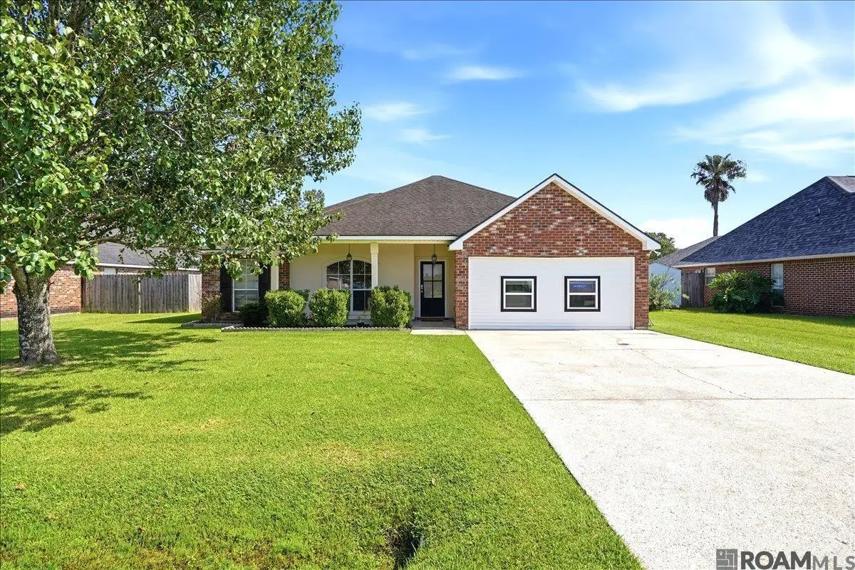 12263 Bell Meadow, Denham Springs, LA 70726 - #1