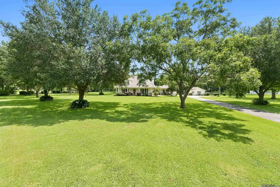 6980 Barrow Hill Dr, Saint Francisville, LA 70775 - #2