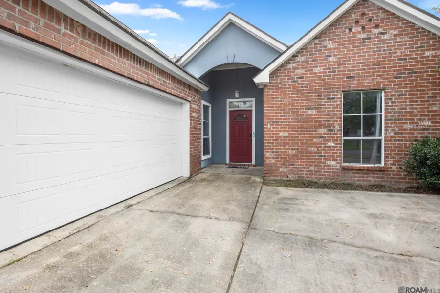 313 Allan Dr, Baton Rouge, LA 70815 - #2