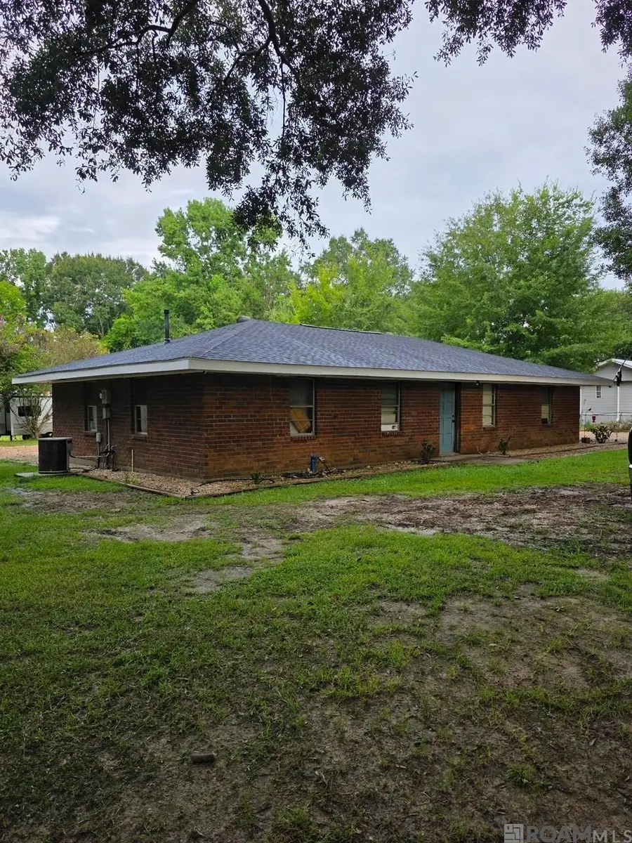 27270 Wagner Dr, Slaughter, LA 70777 - #2