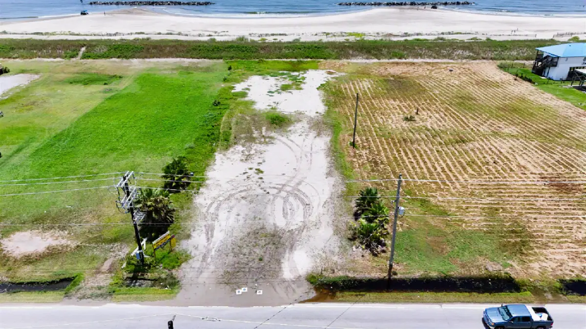 1702 Highway 1, Grand Isle, LA 70358 - #1