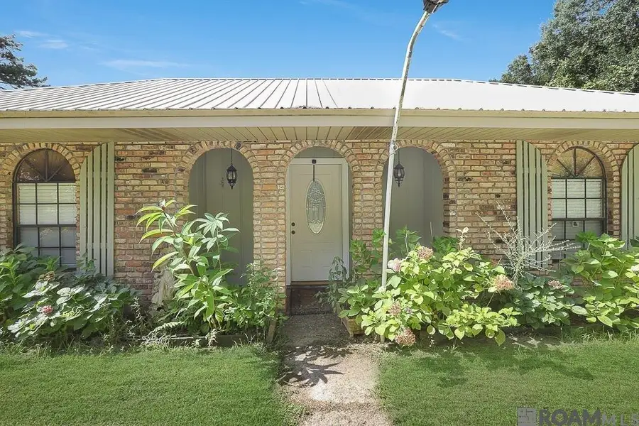 10668 Aberdeen Acres Rd, Denham Springs, LA 70726 - #2