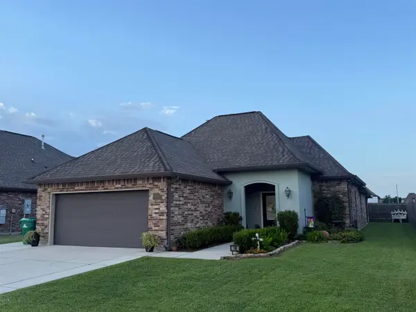 149 Magnolia Bluff Ct, Gray, LA 70359