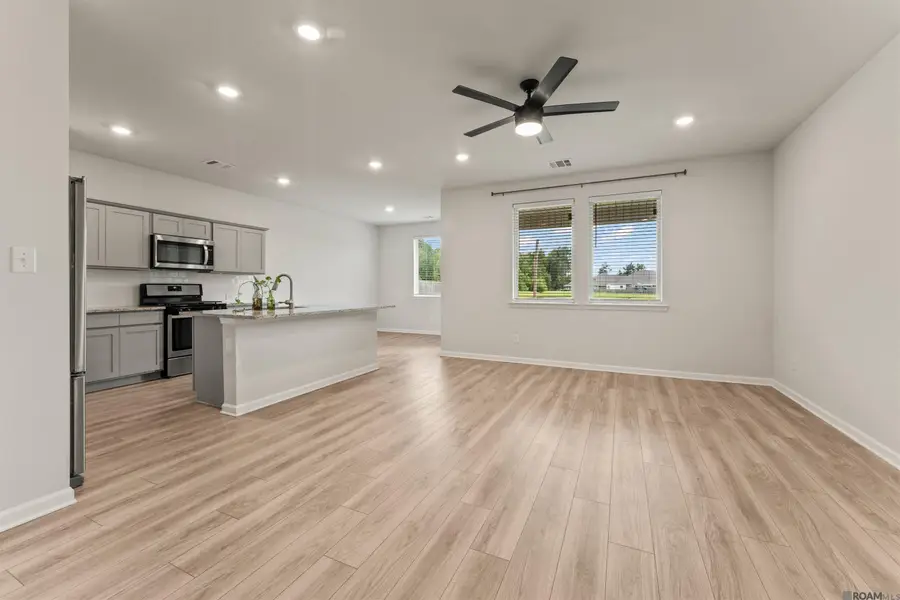 13758 Wincrest Dr, Walker, LA 70785 - #3
