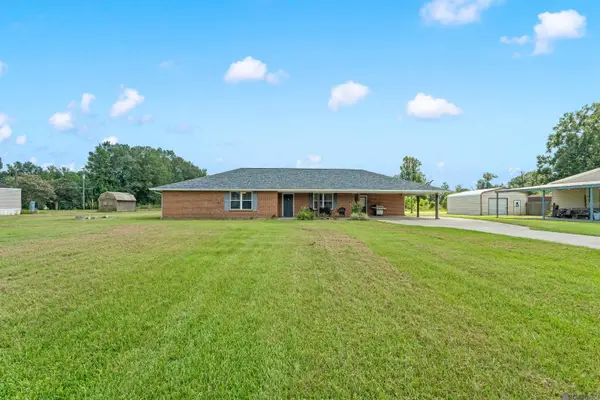 45447 Gold Place Rd, St Amant, LA 70774