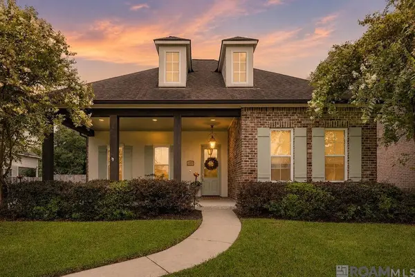 15463 Green Trails Blvd, Baton Rouge, LA 70817