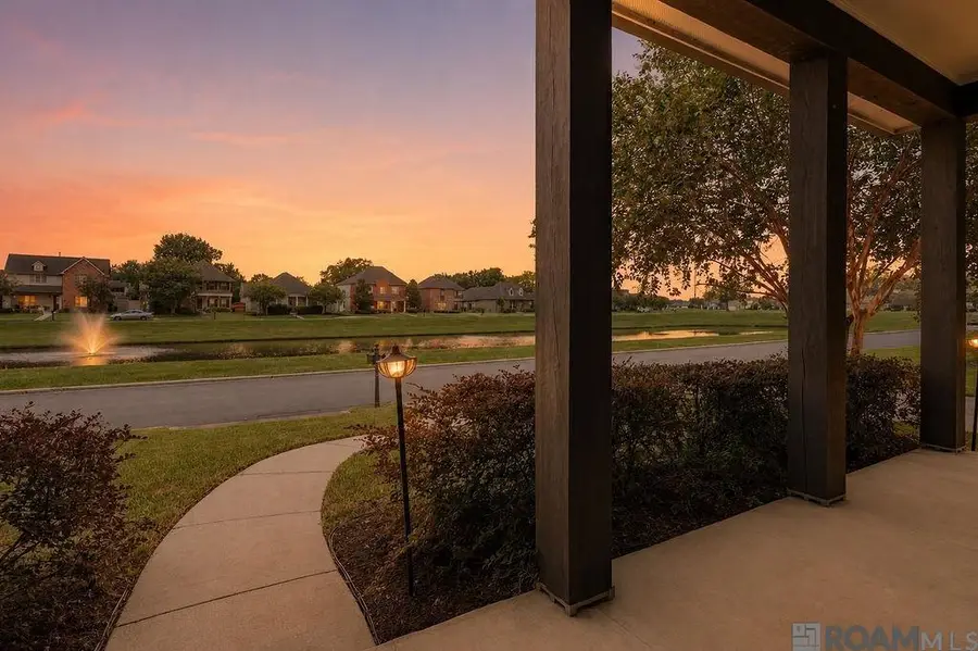 15463 Green Trails Blvd, Baton Rouge, LA 70817 - #2
