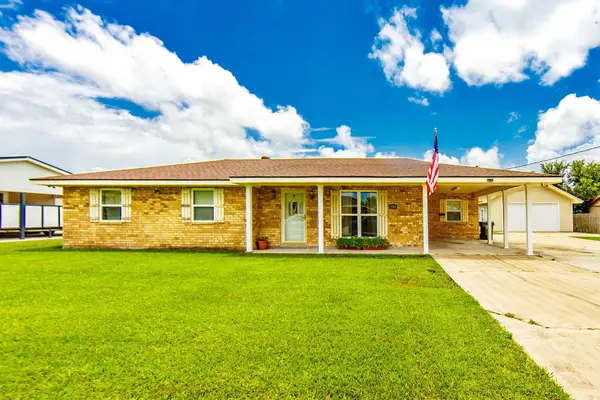 104 Saint Julien St, Schriever, LA 70395