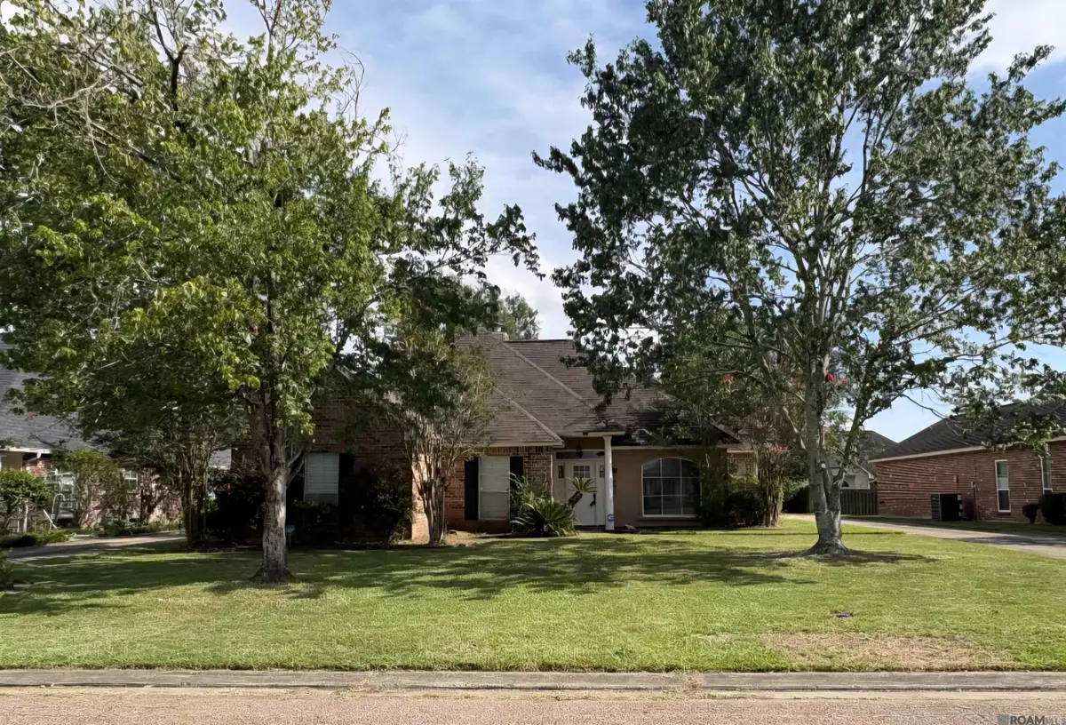 1458 Basswood Dr, Denham Springs, LA 70726 - #1