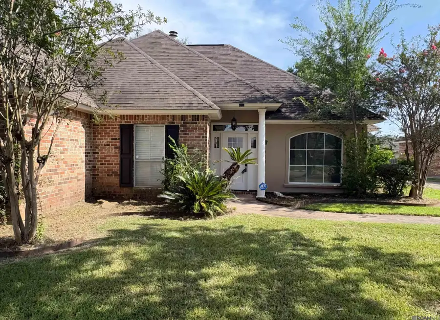 1458 Basswood Dr, Denham Springs, LA 70726 - #2