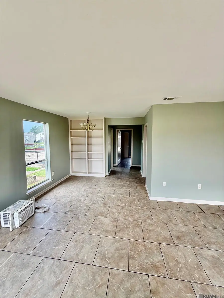 4552 Earl Gros Ave, Baton Rouge, LA 70820 - #3