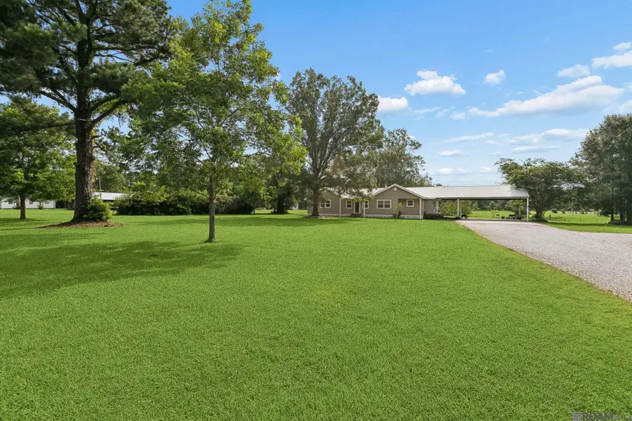 15242 Penalber Rd, Maurepas, LA 70449 - #2