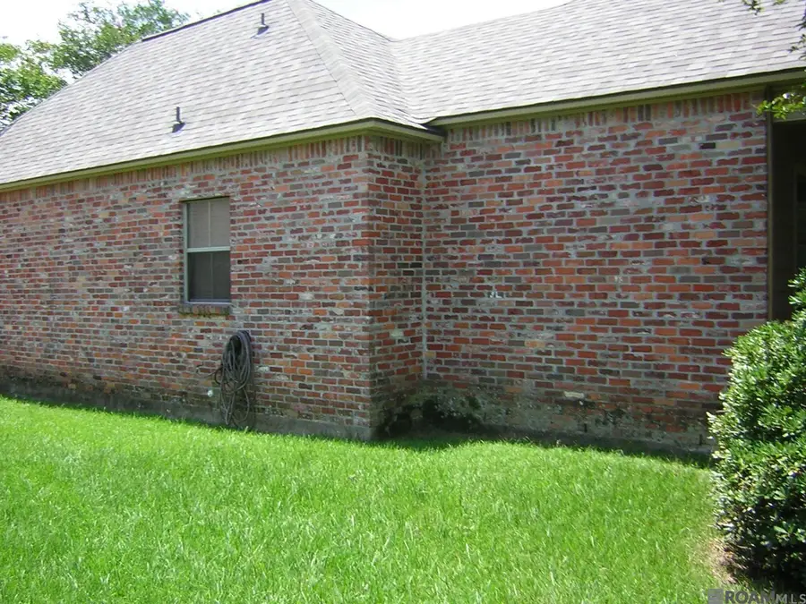 4063 Water Oak Dr, Zachary, LA 70791 - #3