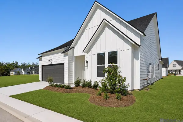 1512 Alum Creek Dr, Baton Rouge, LA 70820