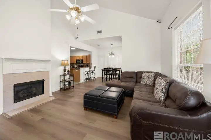 4464 Highland Rd #806, Baton Rouge, LA 70808 - #2