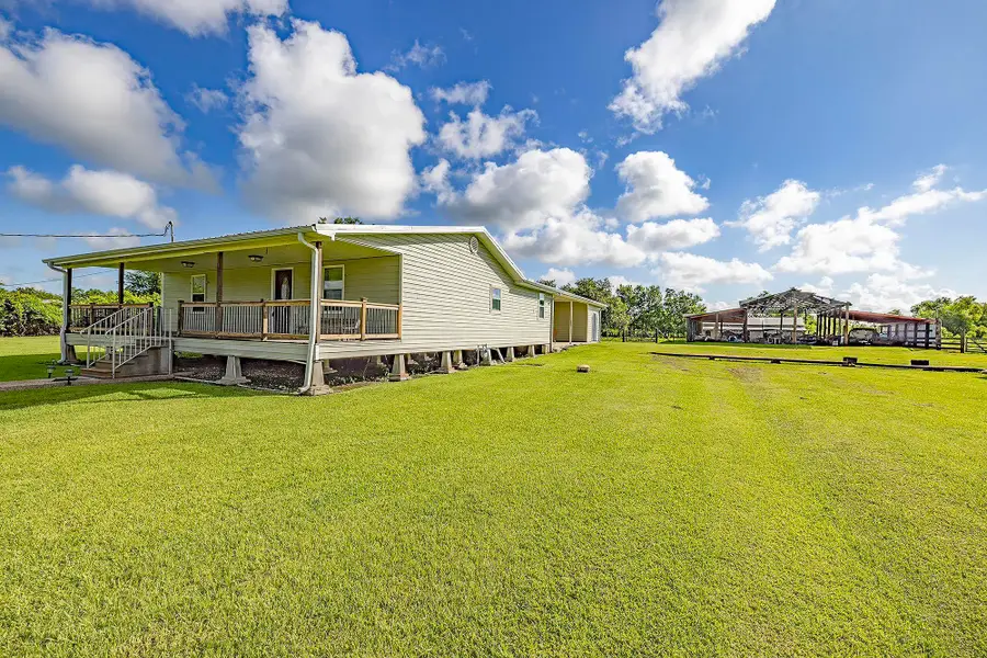 553 Lake Long Drive, Houma, LA 70364 - #2
