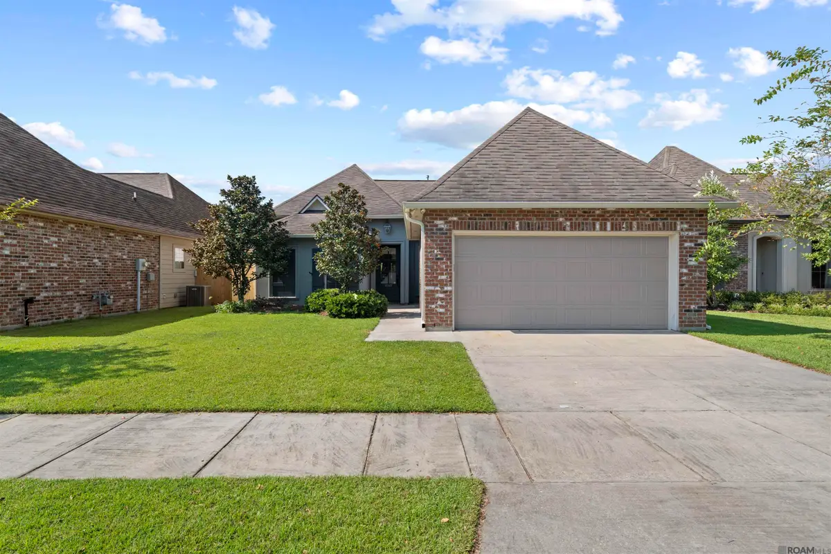 12947 Parkview Point Ave, Baton Rouge, LA 70816 - #1