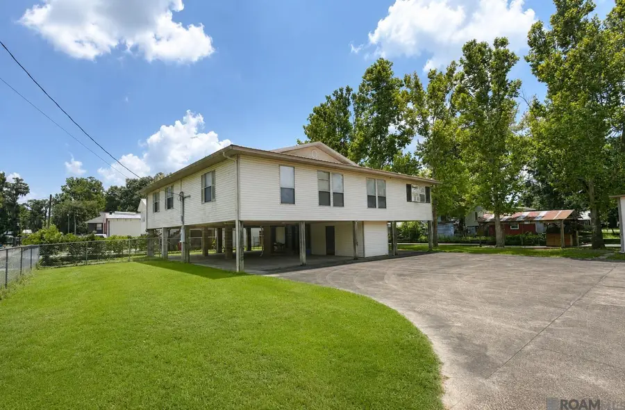 22304 Swan St, Maurepas, LA 70449 - #2