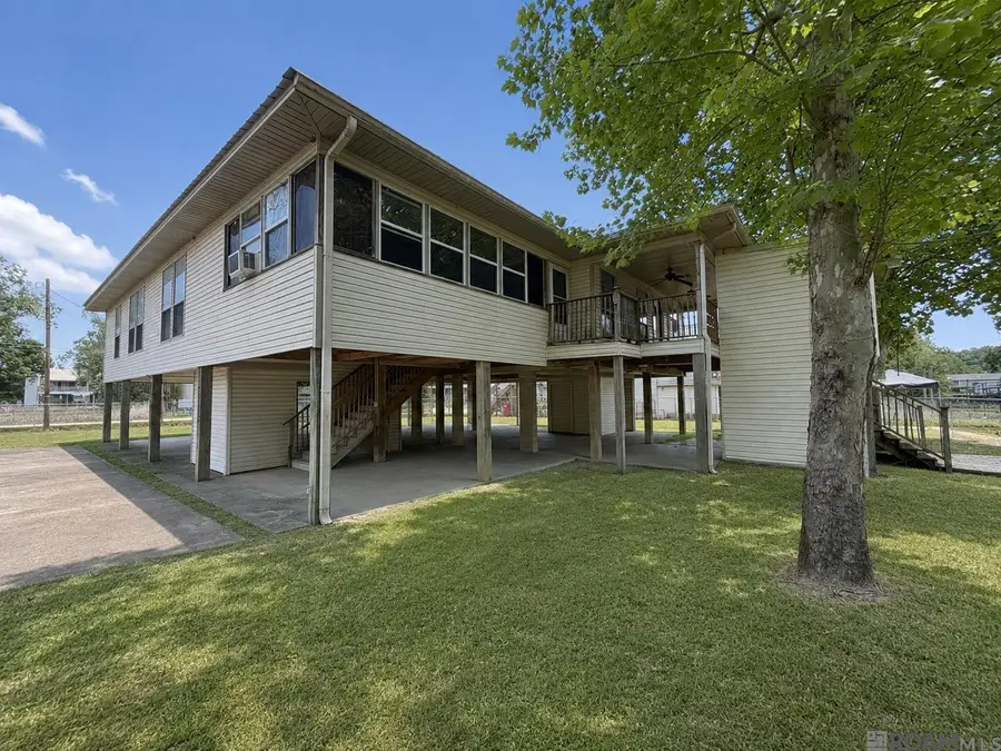 22304 Swan St, Maurepas, LA 70449 - #3