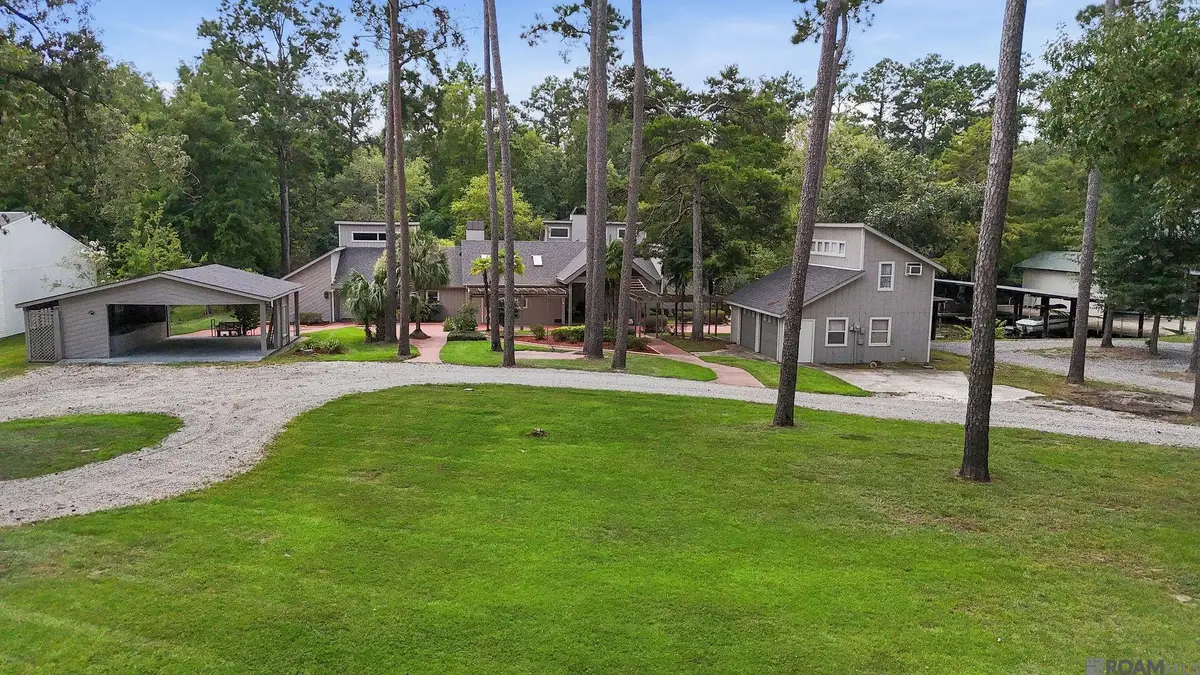 31582 River Pines Dr, Springfield, LA 70462 - #1