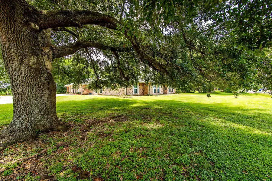 1301 Romy Dr, Lockport, LA 70374 - #2