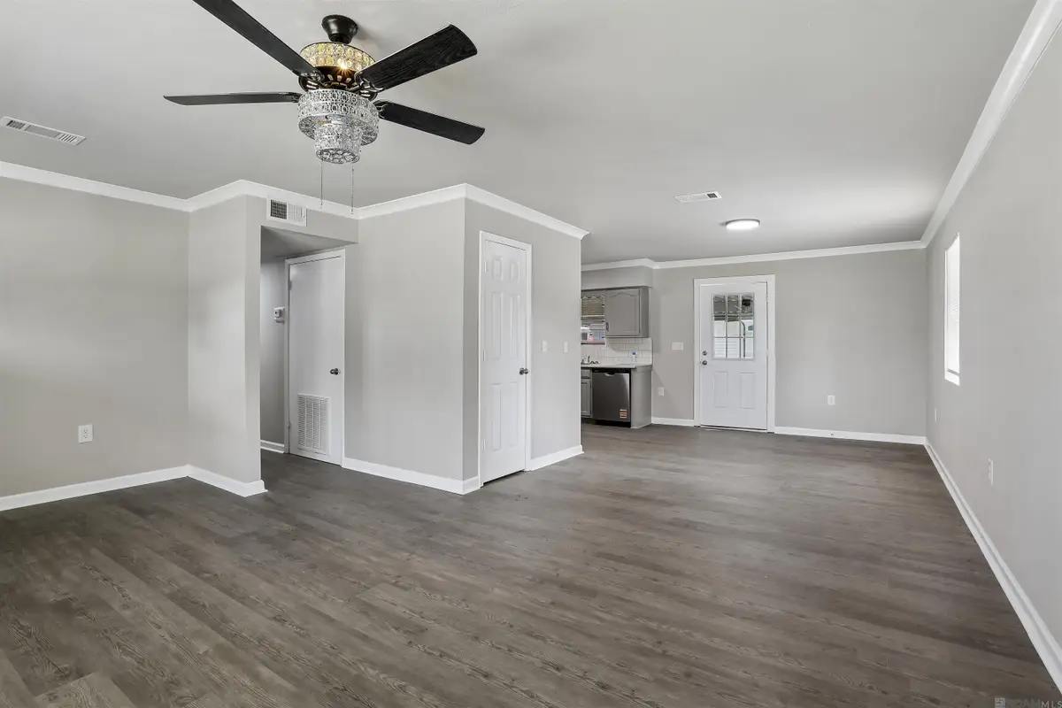 13346 Leblanc Rd, Gonzales, LA 70737 - #1