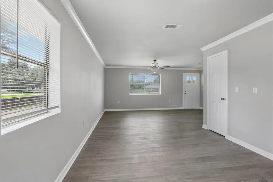 13346 Leblanc Rd, Gonzales, LA 70737 - #2