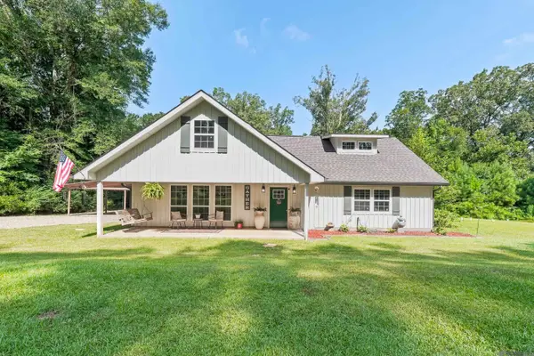 10765 Fire Tower Rd, St Francisville, LA 70775