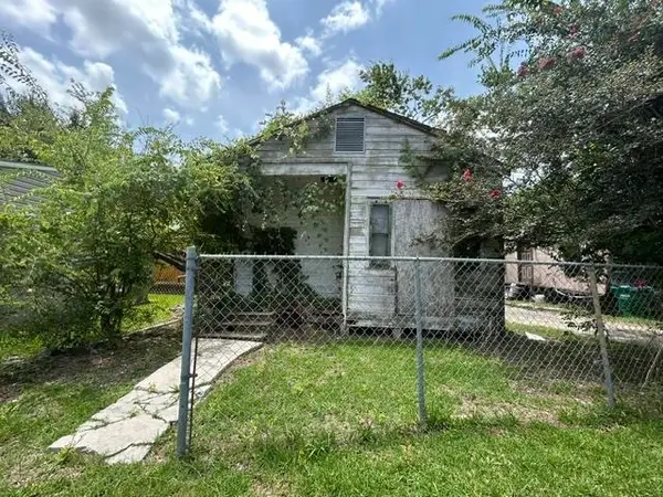 930 Cherry St, Morgan City, LA 70380