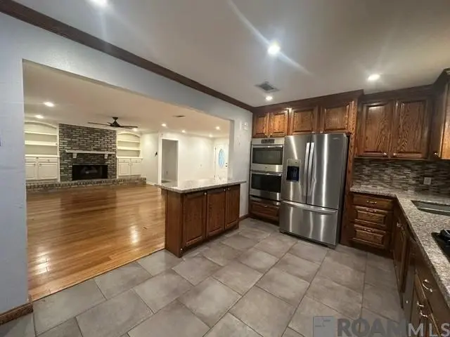 10938 Fieldcrest Dr, Baton Rouge, LA 70811 - #2