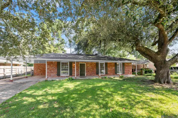 640 Maxine Dr, Baton Rouge, LA 70808