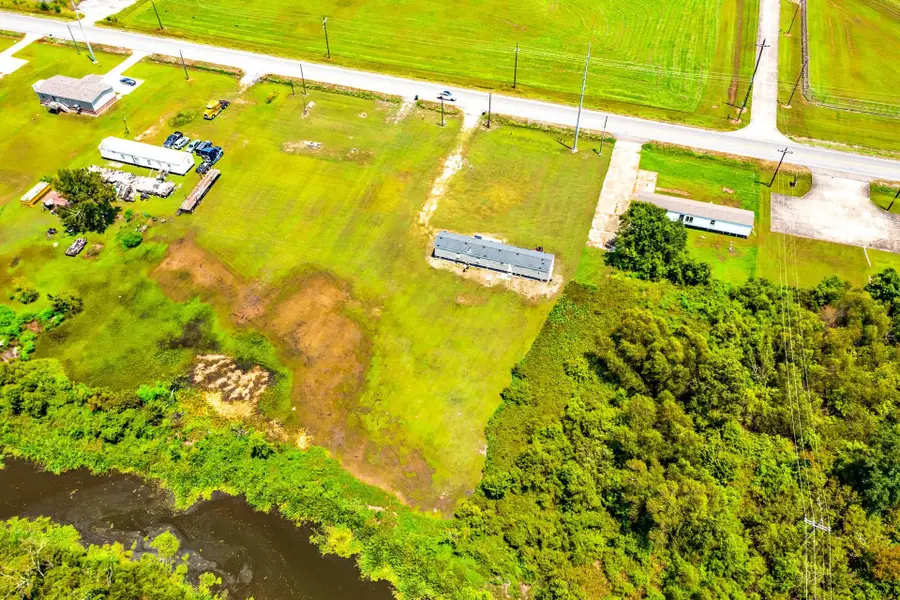 3158 Grand Caillou, Houma, LA 70363 - #2