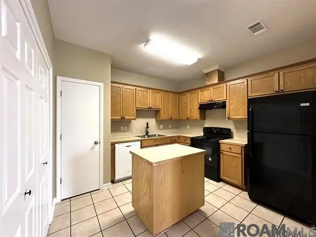 9250 Pecan Tree Dr, Baton Rouge, LA 70810 - #3