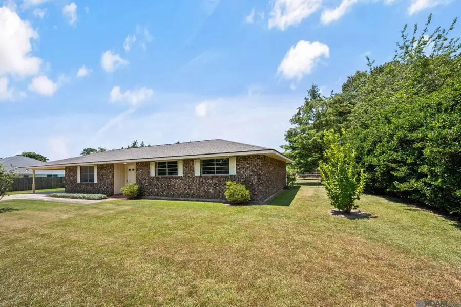 4953 Fennwood Dr, Zachary, LA 70791 - #3