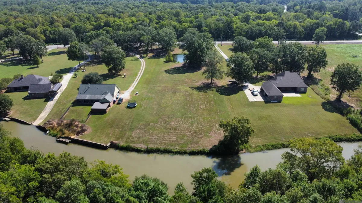 841 Poydras Bayou Dr, Port Allen, LA 70767 - #1