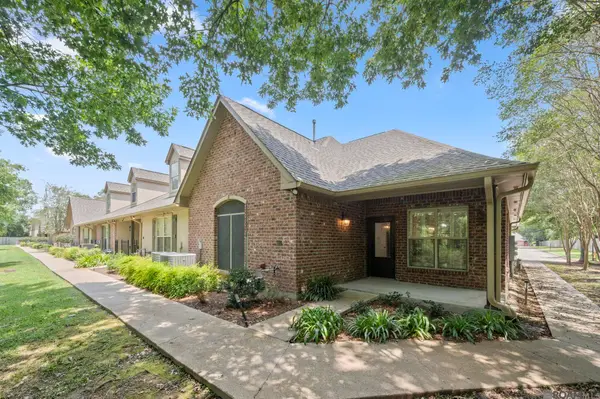 18639 E Perkins Rd #48, Prairieville, LA 70769