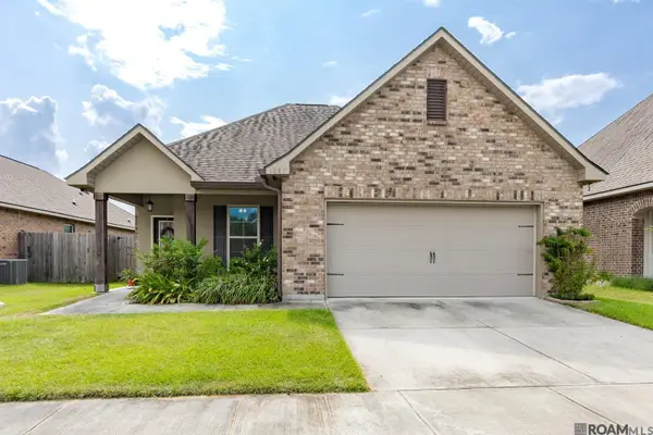1025 Shadow Bluff Dr, Baton Rouge, LA 70820