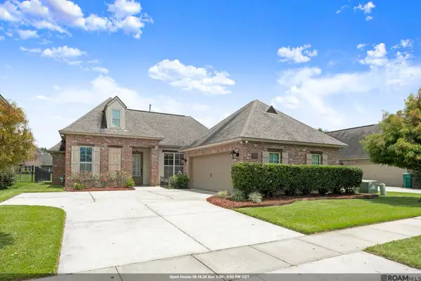3240 Meadow Grove Ave, Zachary, LA 70791