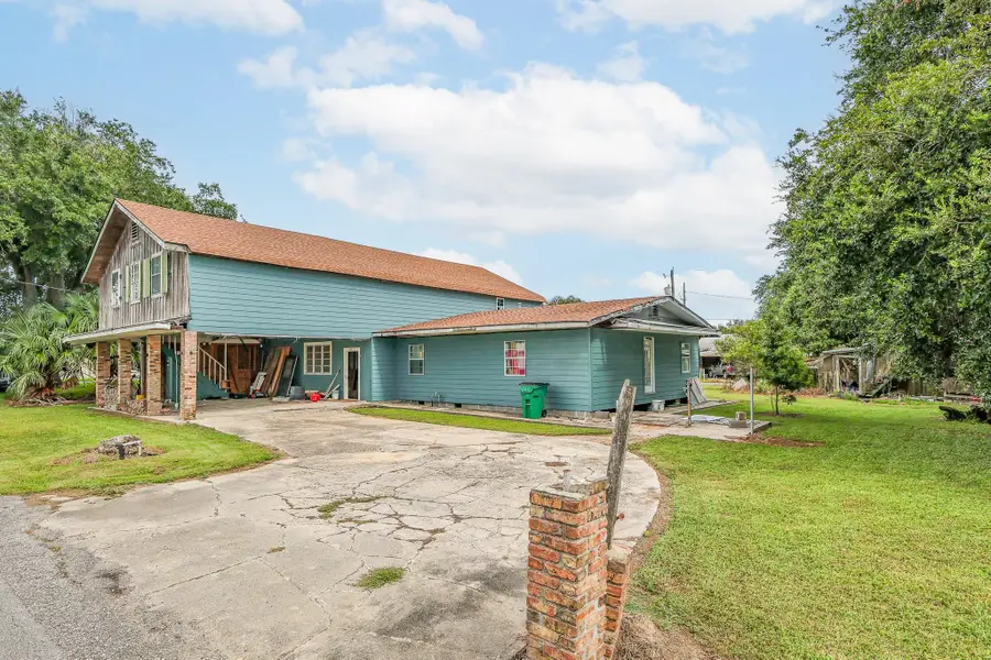 107 West 198th Street, Galliano, LA 70554 - #3