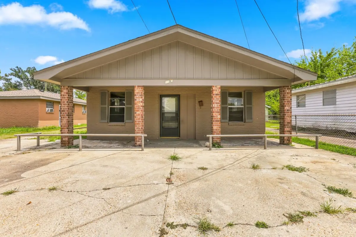1291 & 1295 St Charles St, Thibodaux, LA 70301 - #1