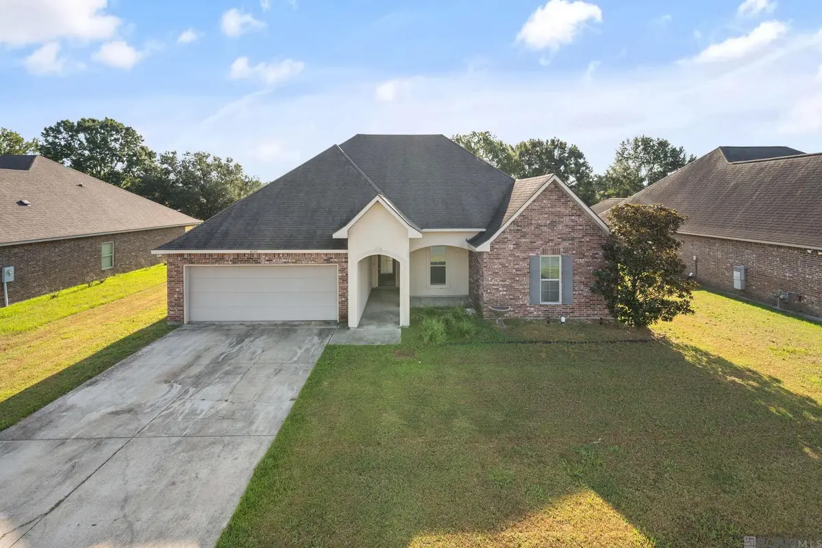 42499 Wynstone Dr, Prairieville, LA 70769 - #1