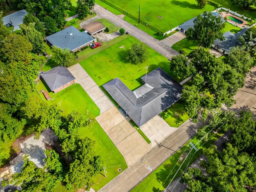 3404 Wakefield Ave, Houma, LA 70363 - #3
