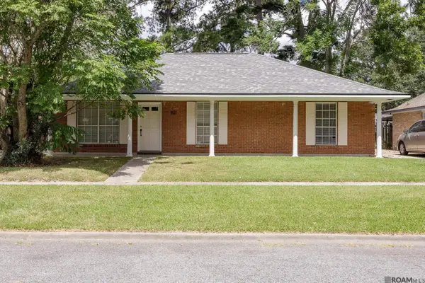 921 Briarrose Dr, Baton Rouge, LA 70810