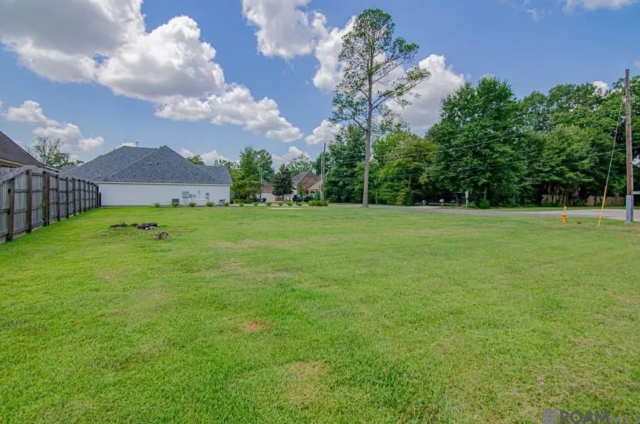 8720 Old Hammond Hwy, Baton Rouge, LA 70809 - #2