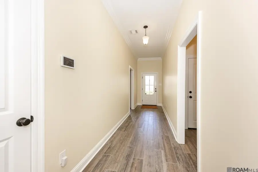 6118 Lake Bend Dr, Baton Rouge, LA 70820 - #3