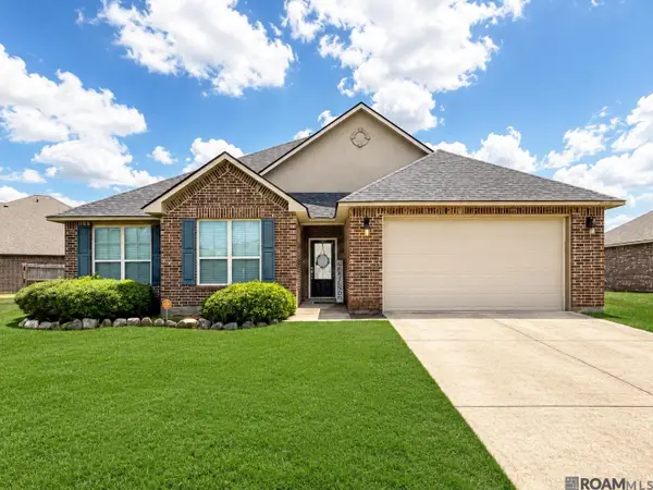 10734 Dodger Dr, Denham Springs, LA 70726
