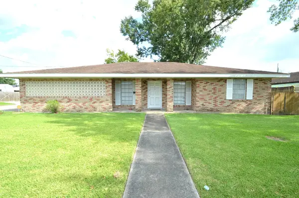 424 Walker Dr, Houma, LA 70364
