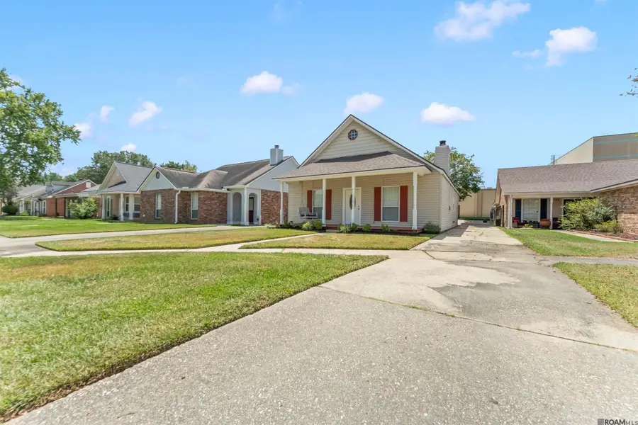15312 Summerwood Ave, Baton Rouge, LA 70817 - #2