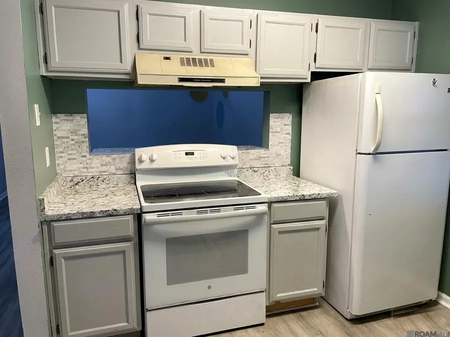 1806 S Brightside View Dr #L, Baton Rouge, LA 70820 - #2